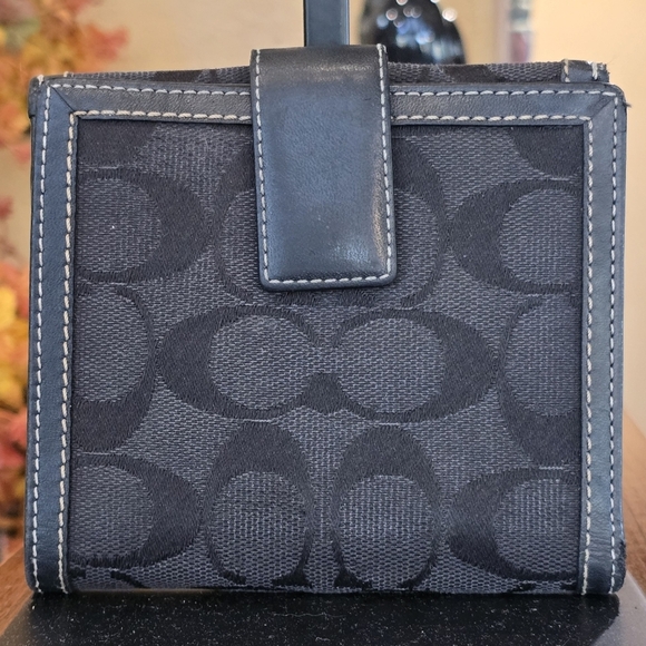Coach Leatherware Black Signature C Canvas Leather Snap Bifold Wallet - Picture 14 of 14